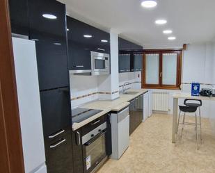 Kitchen of Duplex to rent in Medina de Pomar  with Heating, Terrace and Furnished