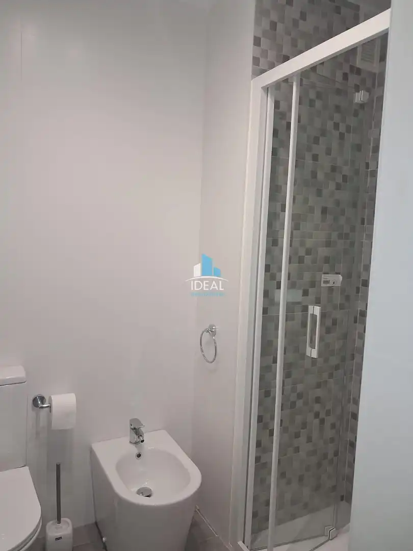 Baño de Piso en venta en Don Benito con Aire acondicionado, Calefacción y Amueblado