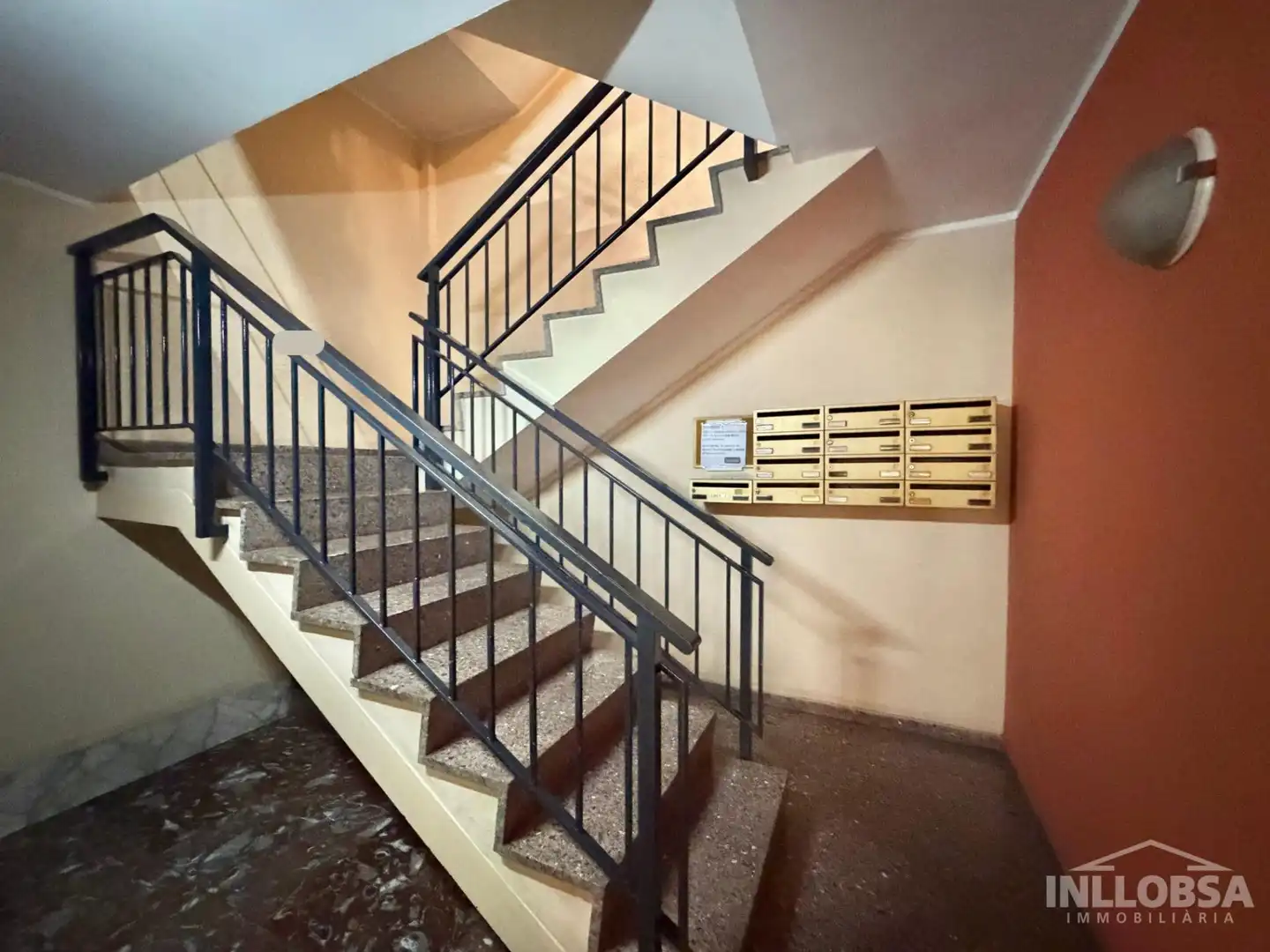 Flat for sale in Manresa  with Heating and Balcony