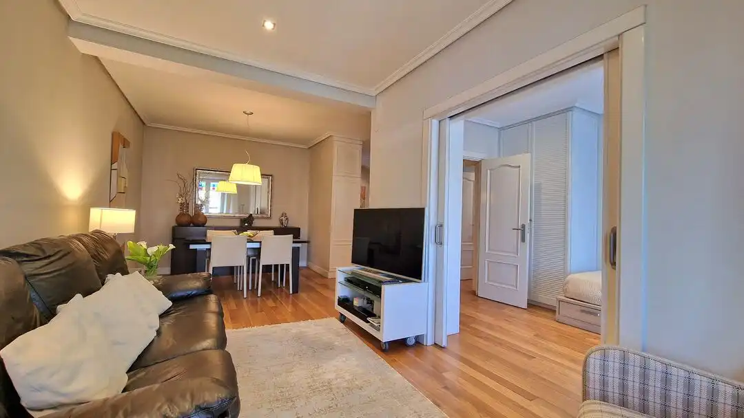 Wohnzimmer von Wohnung zum Verkauf in Donostia - San Sebastián  mit Heizung, Abstellraum und Balkon