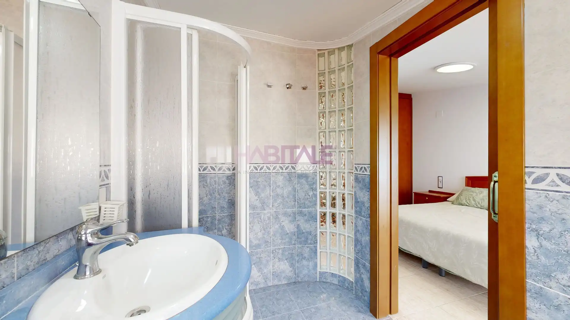 Bathroom of Detached homes for sale in Torrent  with Terrace
