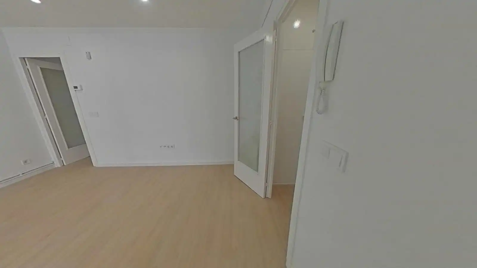 Piso en venta en Sabadell con Calefacción y Parquet