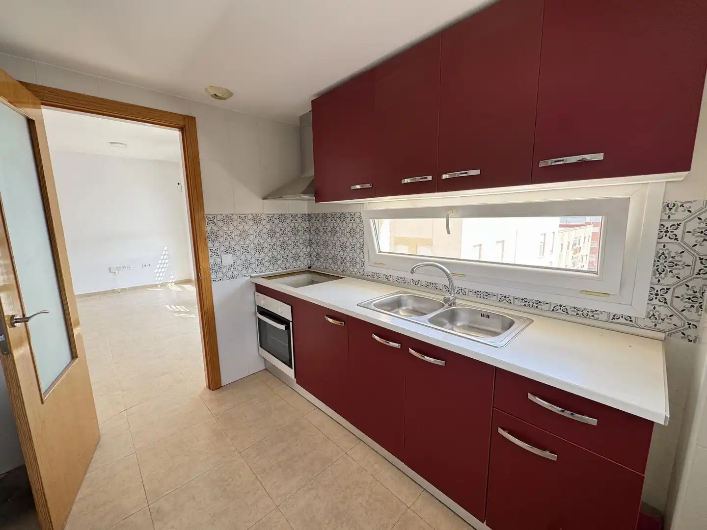 Flat with lift for sale in Luis de Peralta