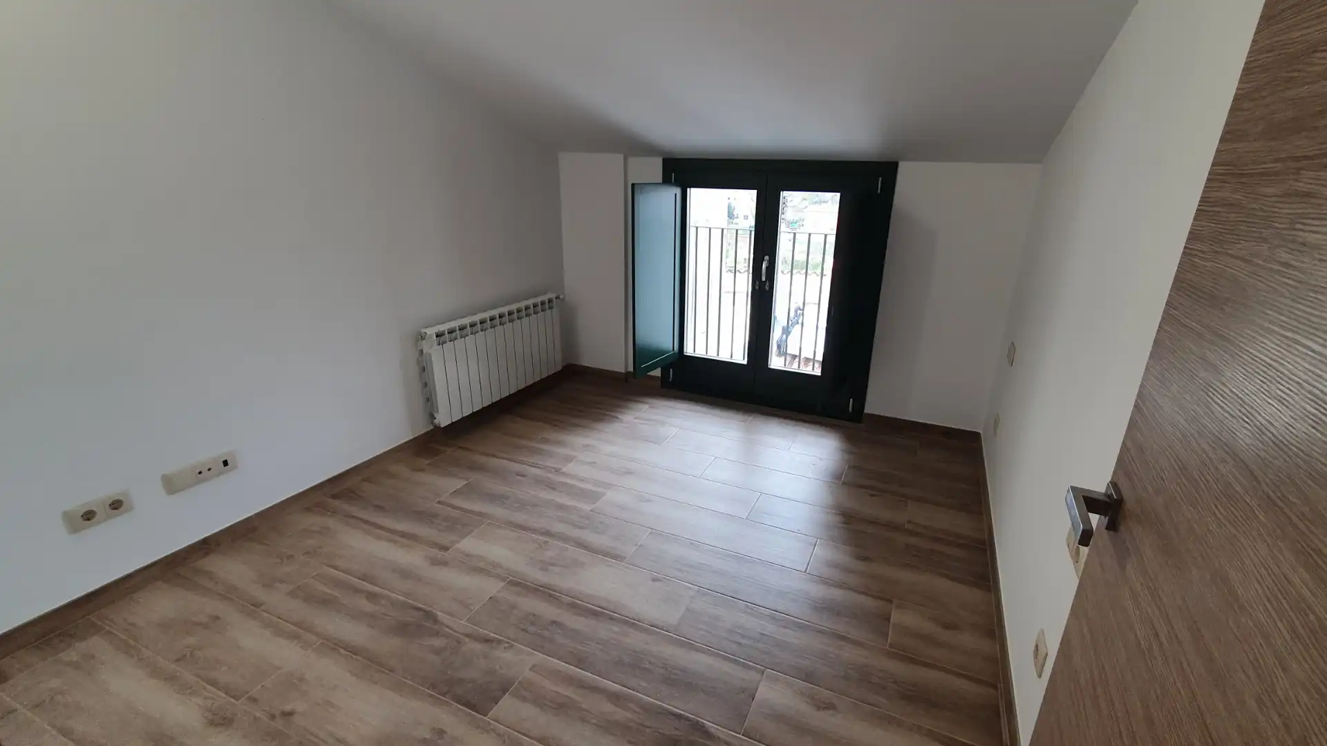 Flat for rent in Carrer de Santa Eugènia, Santa Eugènia