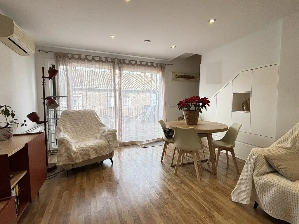 Detached homes for sale in Olot