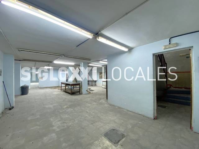 Local comercial en Alquiler en RAMON ROCAFULL en El Carmel