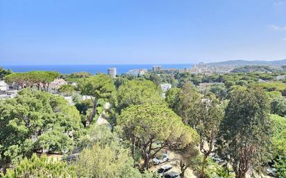 Vista exterior de Apartament en venda en Castell-Platja d'Aro amb Terrassa i Balcó