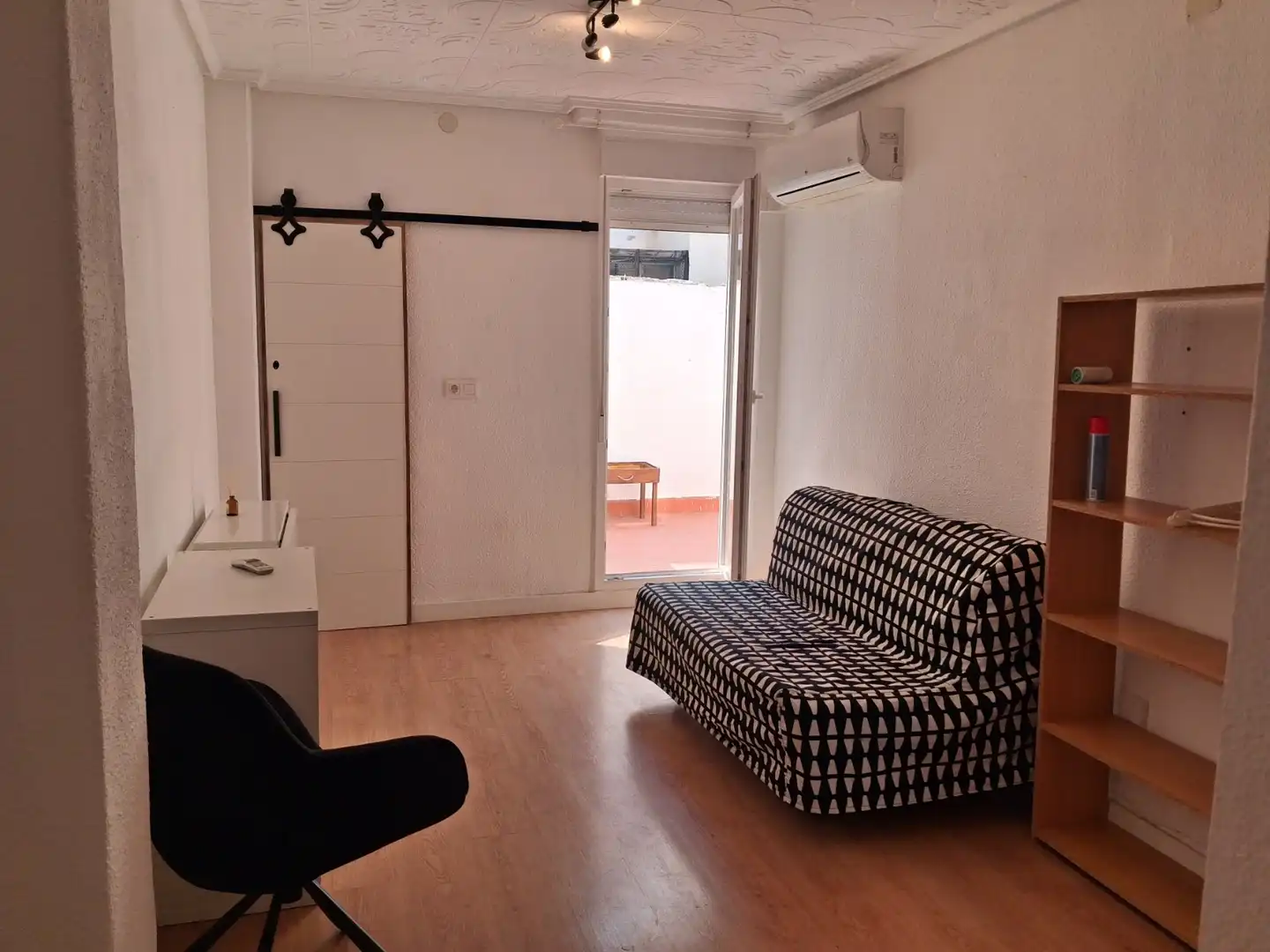 Sala d'estar de Apartament en venda en Zaragoza amb Aire condicionat, Calefacció i Parquet