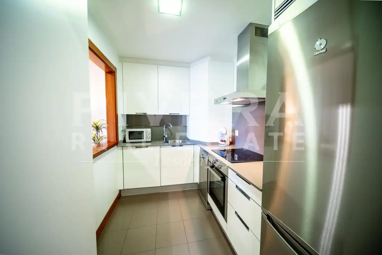 Küche von Wohnung zum Verkauf in Sanxenxo mit Heizung, Terrasse und Abstellraum