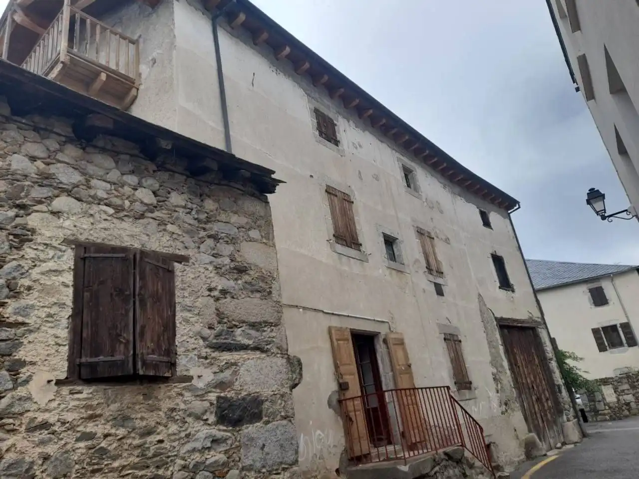 Casa rústica amb jardí en venda a Latour - de - Carol