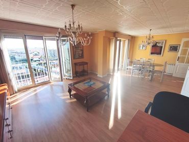 Flat with balcony for sale in Elche ciudad
