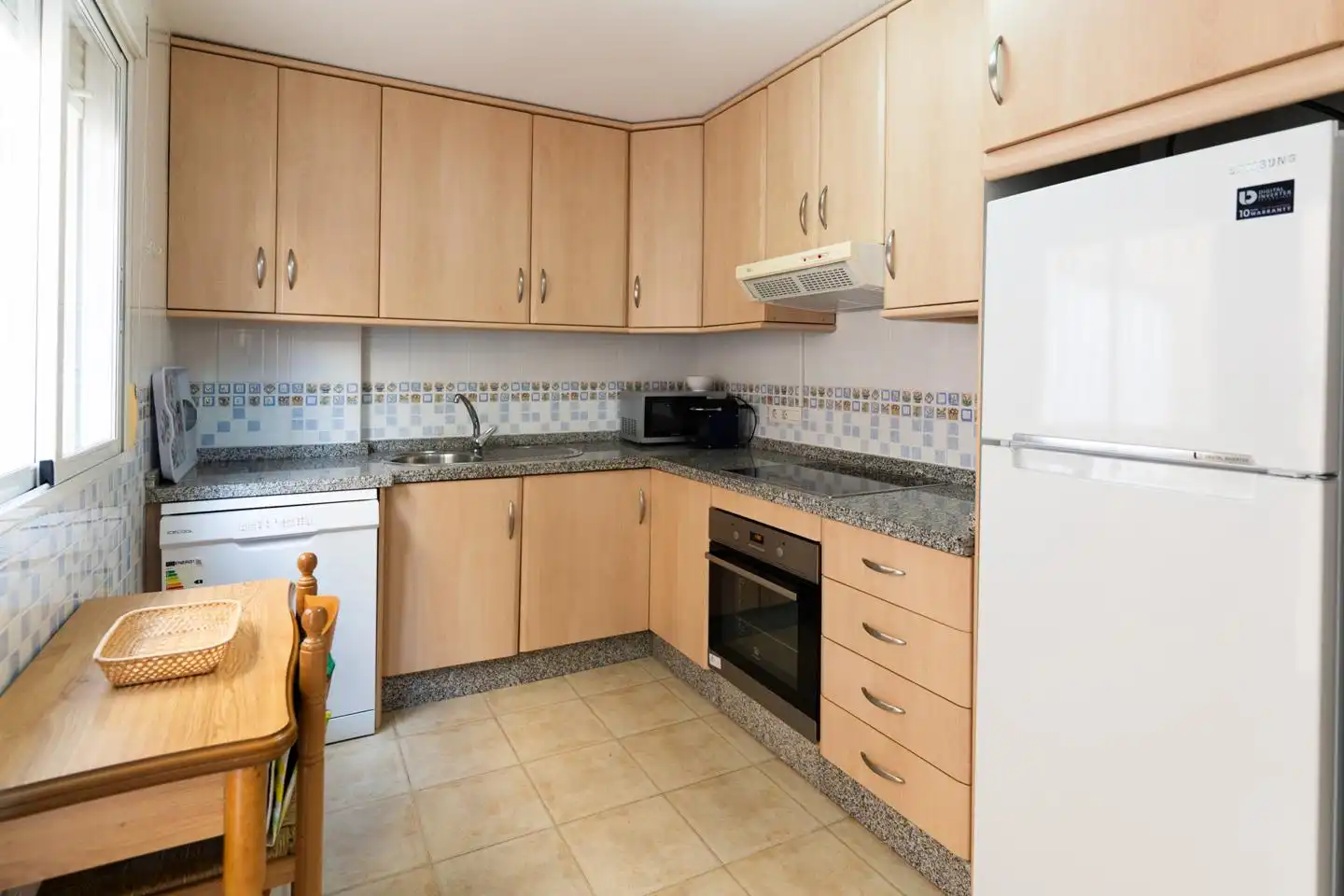 Cocina de Casa adosada en venta en Santa Pola con Aire acondicionado, Terraza y Piscina