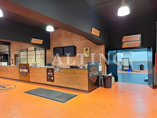Local comercial en Alquiler en Calle de Calvet en Sant Gervasi- Galvany