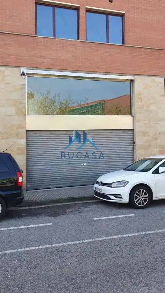 Nau industrial en venda en Santander