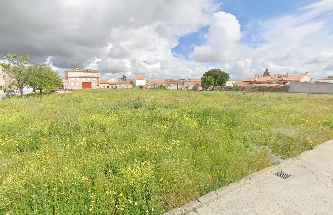 Terrenos y solares en venta en Cantalapiedra