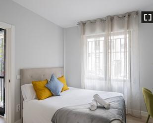 Bedroom of Flat to rent in  Madrid Capital  with Air Conditioner, Heating and Furnished