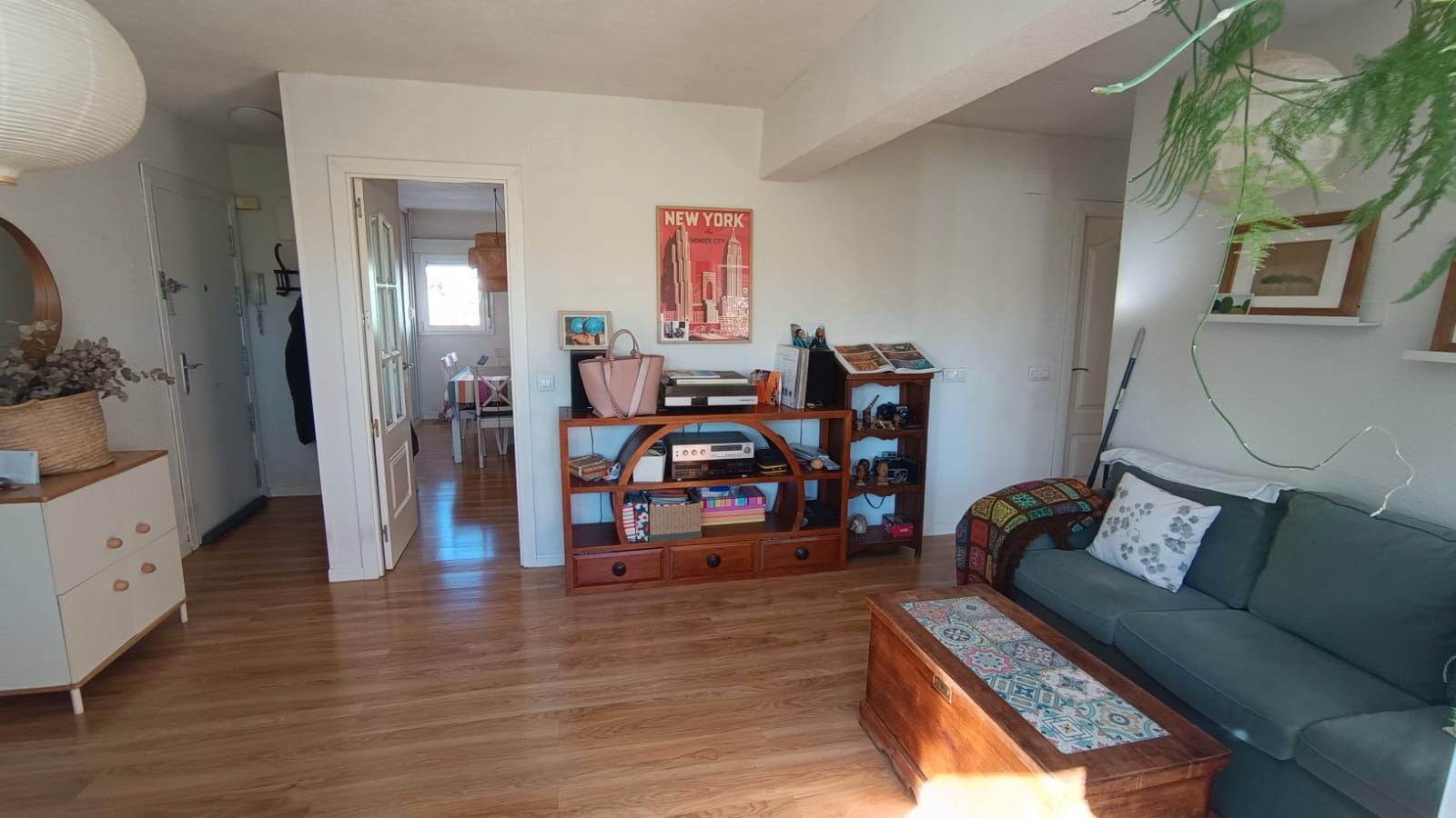 Living room of Flat for sale in  Madrid Capital  with Heating, Parquet flooring and Terrace