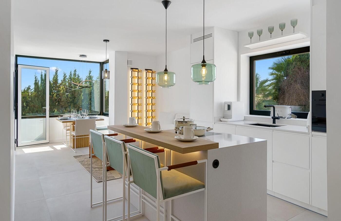 Cuina de Àtic de lloguer en Marbella amb Aire condicionat, Terrassa i Piscina