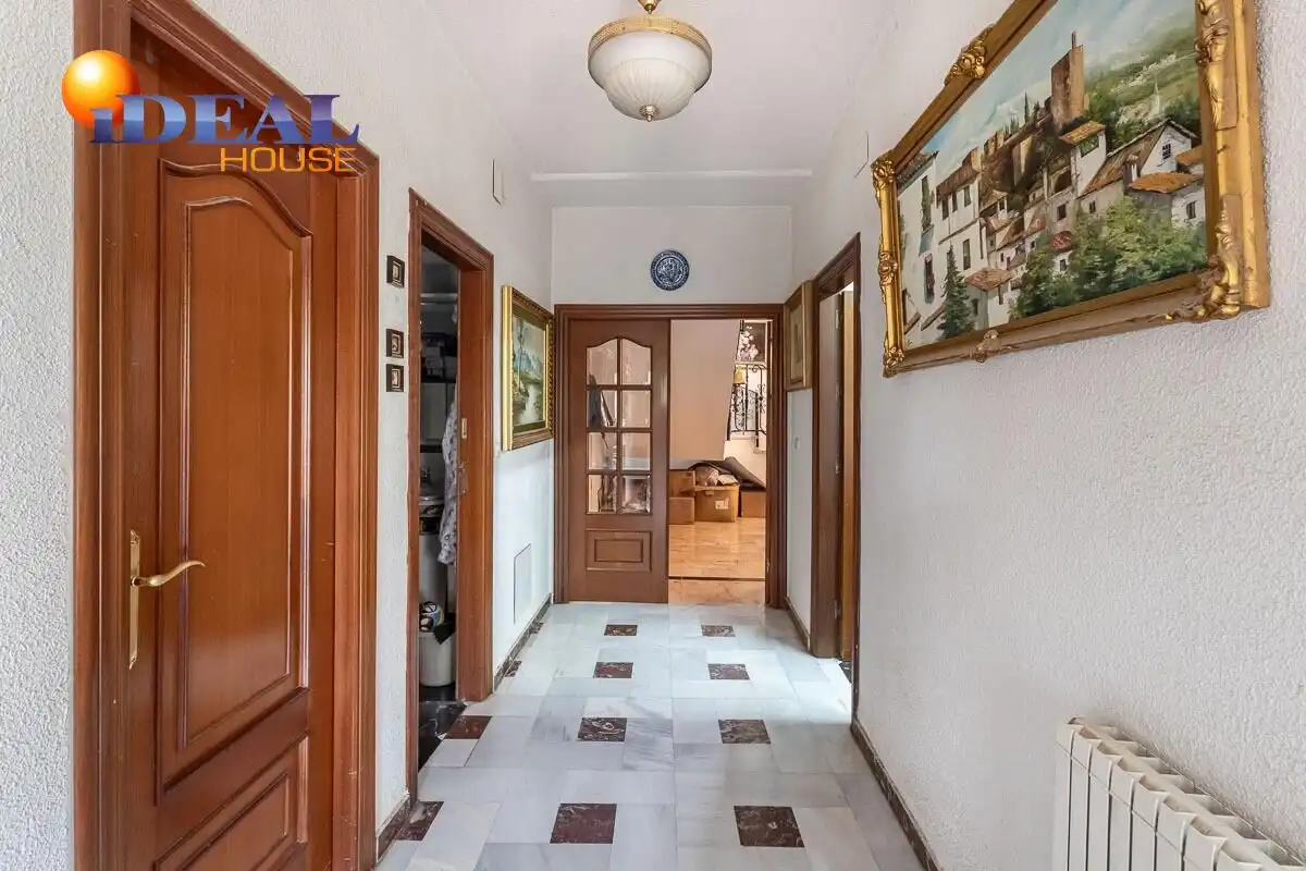 Villa mit Terrasse zum Verkauf in Barrio de la Vega, imagen 7