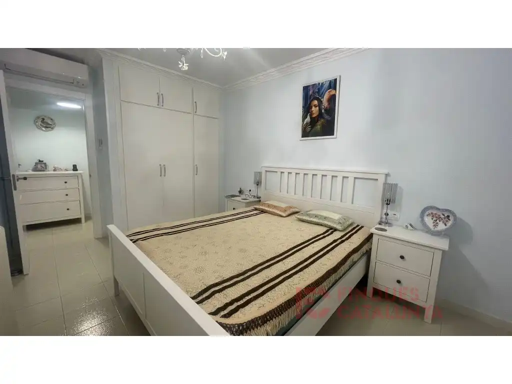 Habitación de Piso en venta en Girona con Aire acondicionado, Calefacción y Balcón