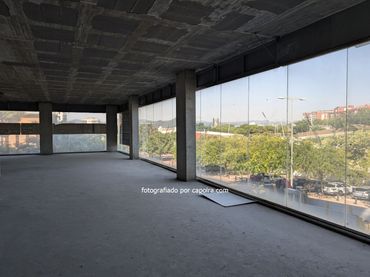 Local comercial en venda a d'Extremadura