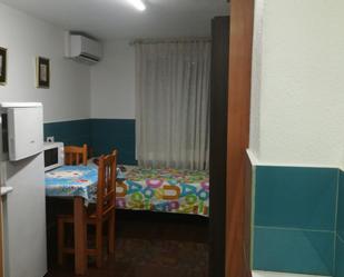 Bedroom of Study to rent in L'Hospitalet de Llobregat  with Air Conditioner