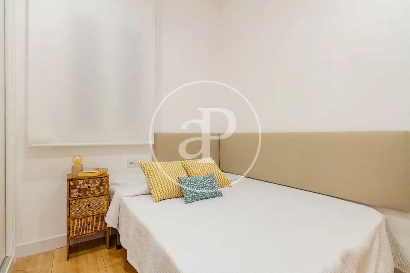 Bedroom of Flat for rent in Madrid  with Air Conditioner, Heating and Furnished
