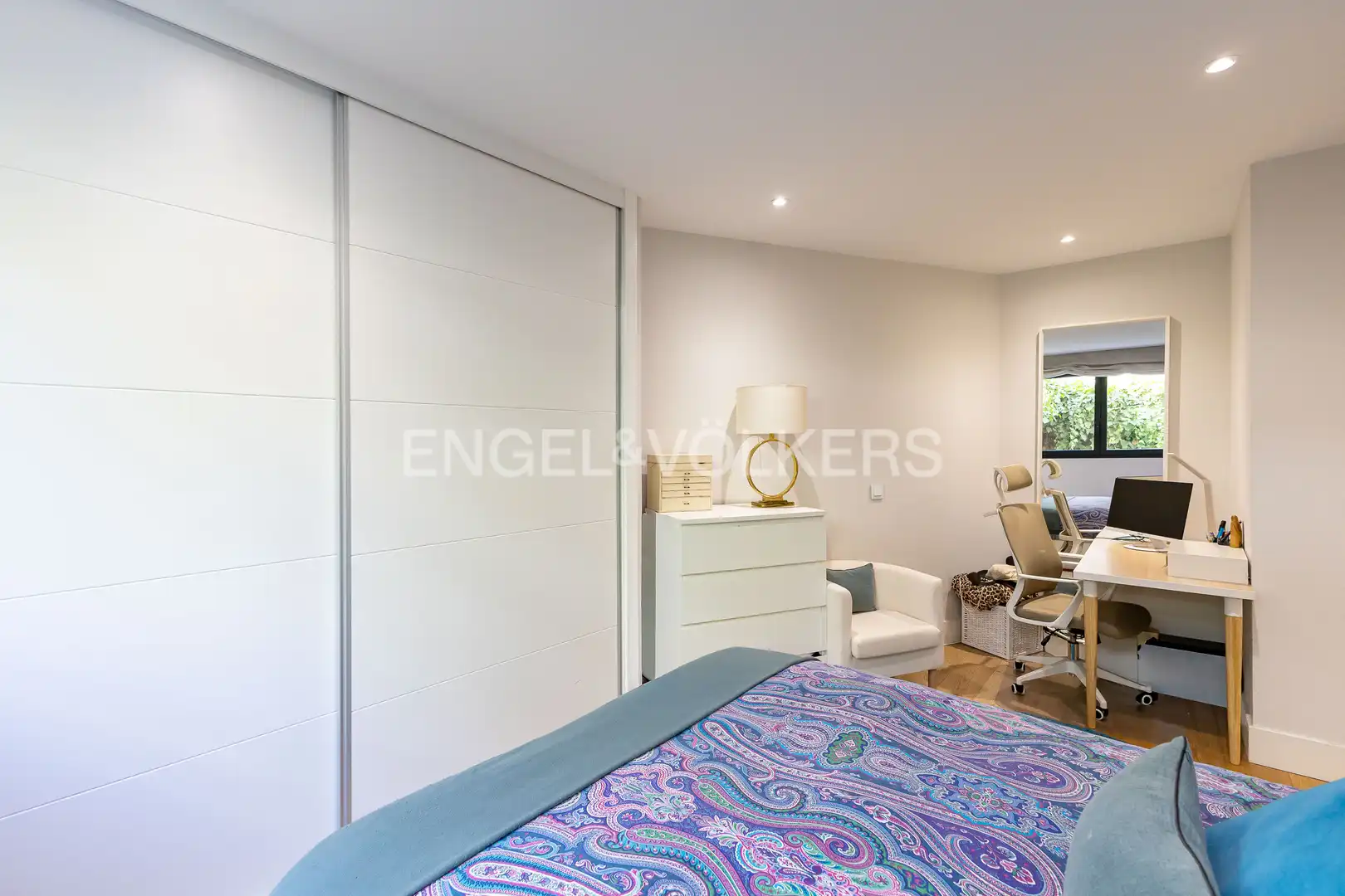 Bedroom of Apartments for sale in Alcobendas  with Air Conditioner, Heating and Private garden