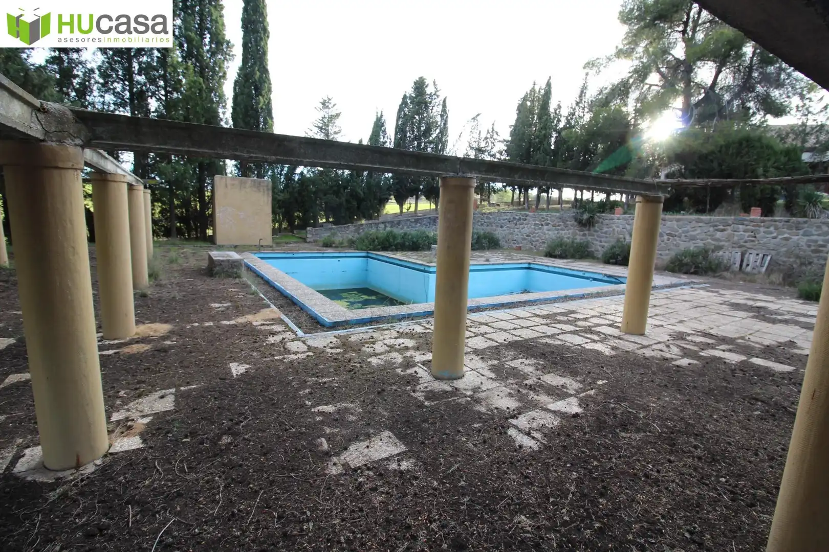 Schwimmbecken von Haus oder Chalet zum Verkauf in Olías del Rey mit Heizung, Privatgarten und Terrasse