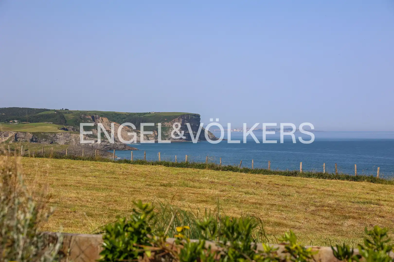 Houses for sale in Bareyo  with Heating, Private garden and Balcony