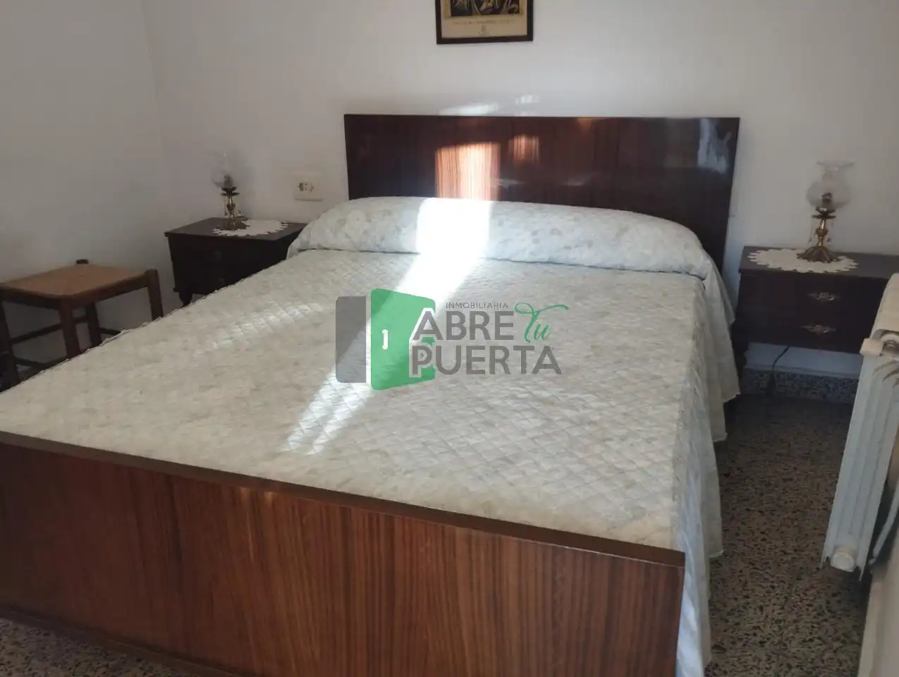 Dormitori de Casa o xalet en venda en Ourense Capital  amb Calefacció, Jardí privat i Moblat