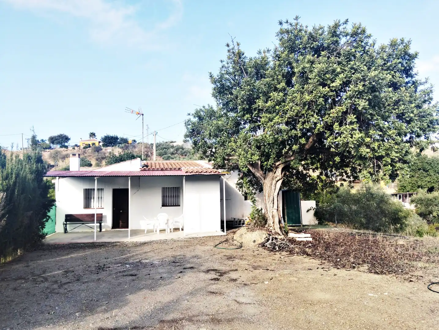 Country house for sale in Pizarra