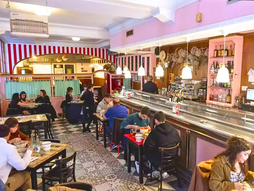 Geschaftsraum zur Miete in Zaragoza mit Parkett und Terrasse