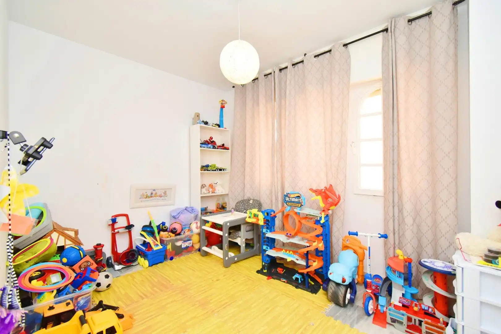 Flat for sale in Plaza de la Luz
