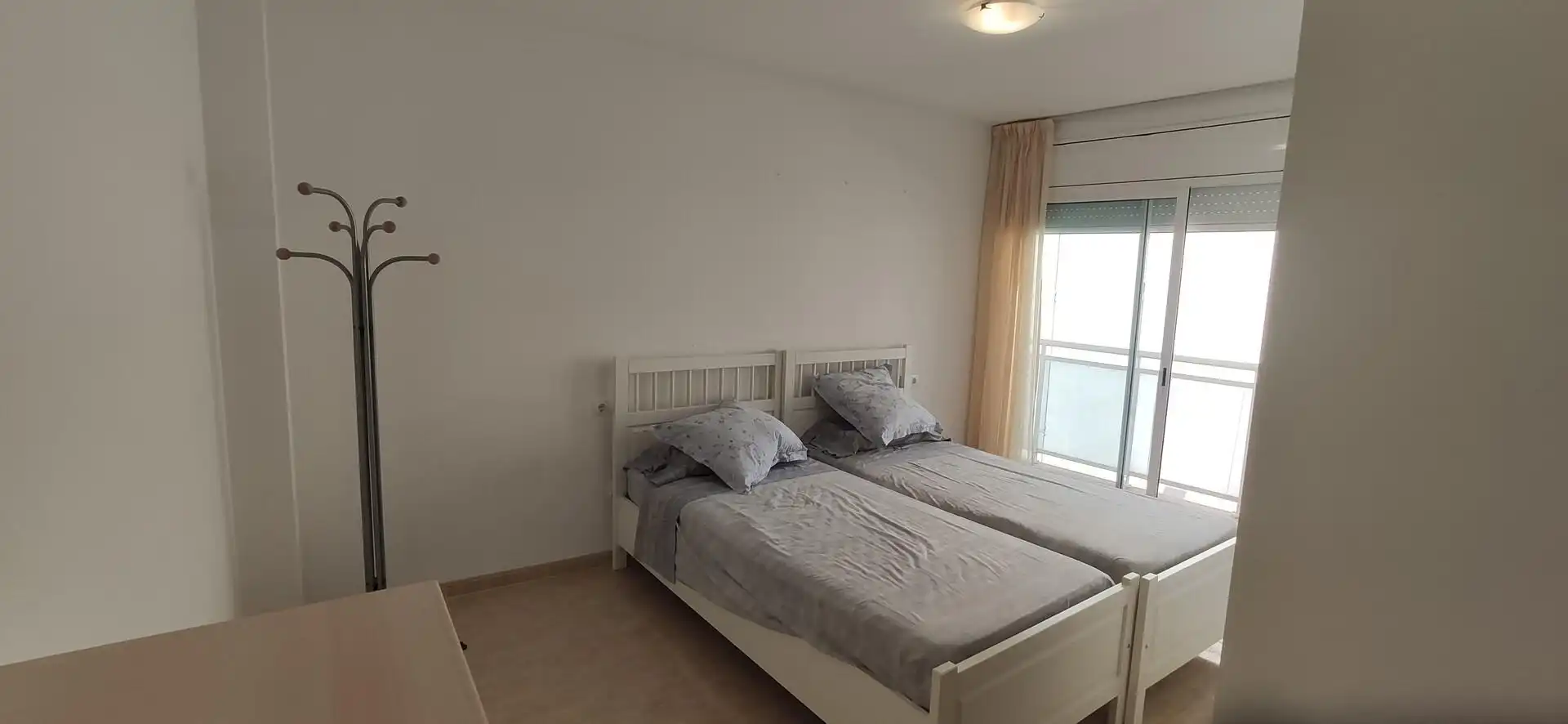 Schlafzimmer von Wohnung zur Miete in La Ràpita mit Möbliert und Balkon