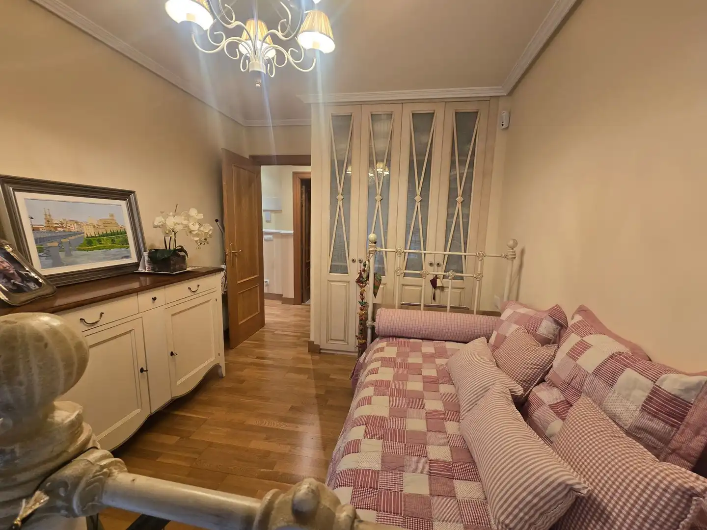 Dormitori de Apartament en venda en Villamediana de Iregua amb Calefacció, Jardí privat i Terrassa