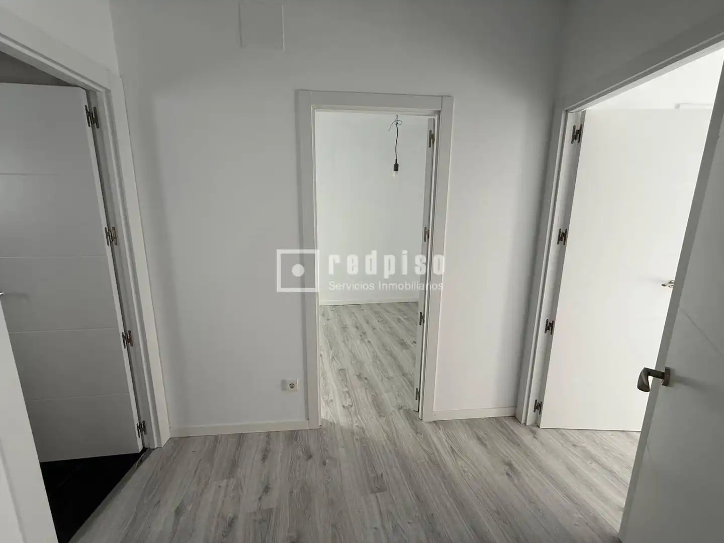 Habitación de Piso en venta en Madrid con Calefacción y Trastero