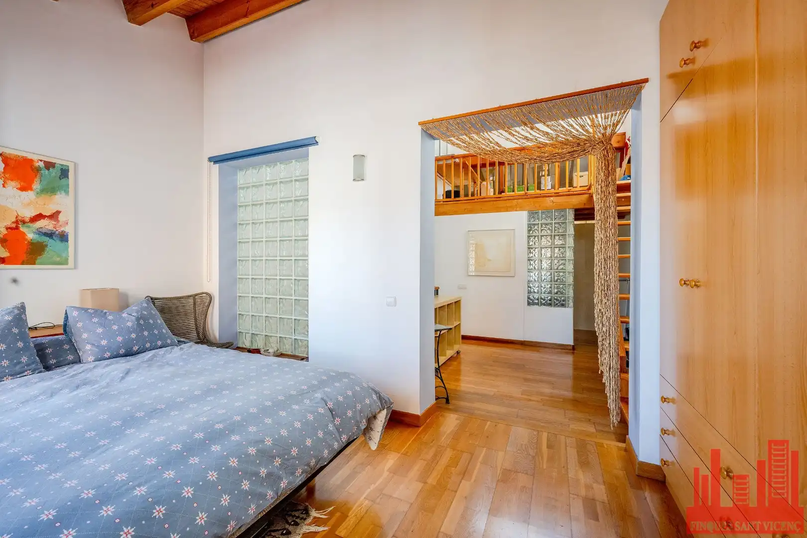 Habitación de Casa o chalet en venta en Sant Vicenç Dels Horts con Aire acondicionado, Calefacción y Jardín privado