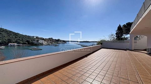 Villa de 3 dormitorios con espectaculares vistas en venta en primera línea de mar en Cala Rata, Maó