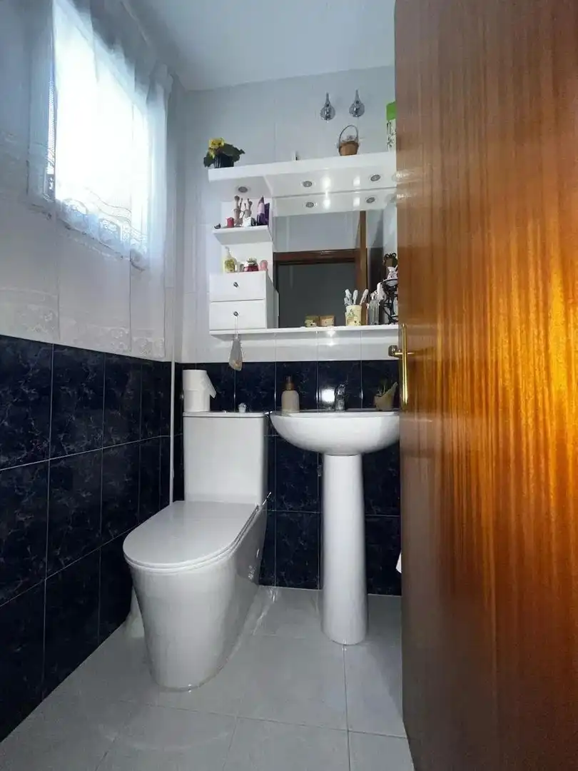 Bathroom of Houses for sale in Priego de Córdoba  with Terrace