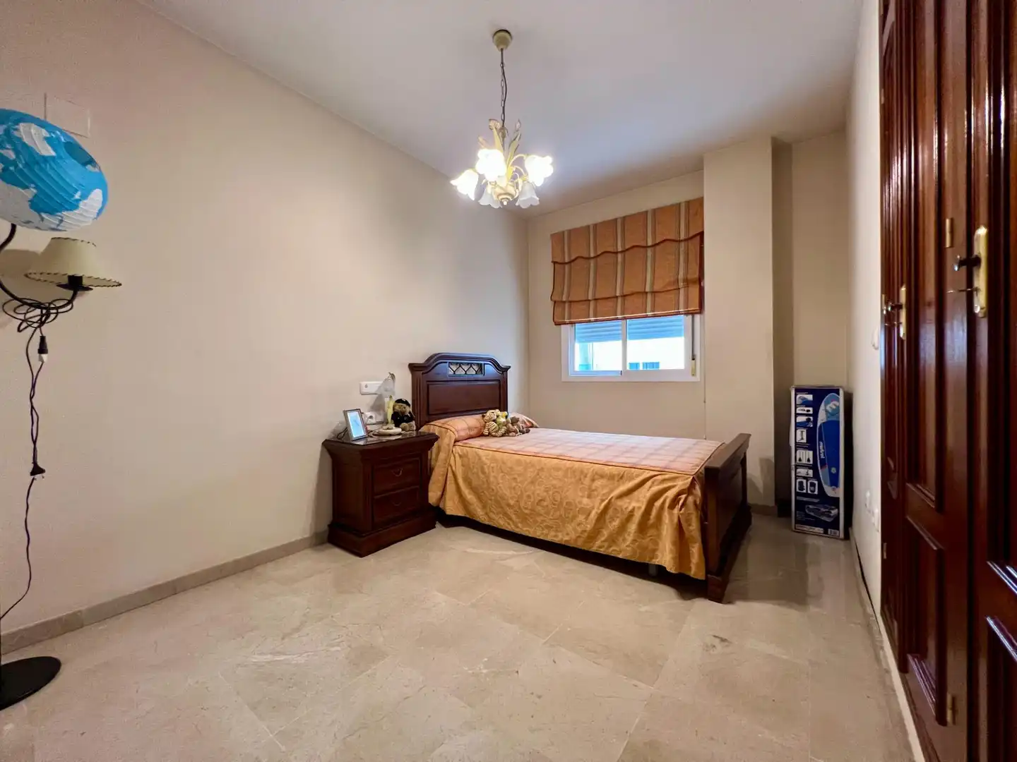 Bedroom of Flat for sale in Córdoba  with Air Conditioner, Private garden and Terrace