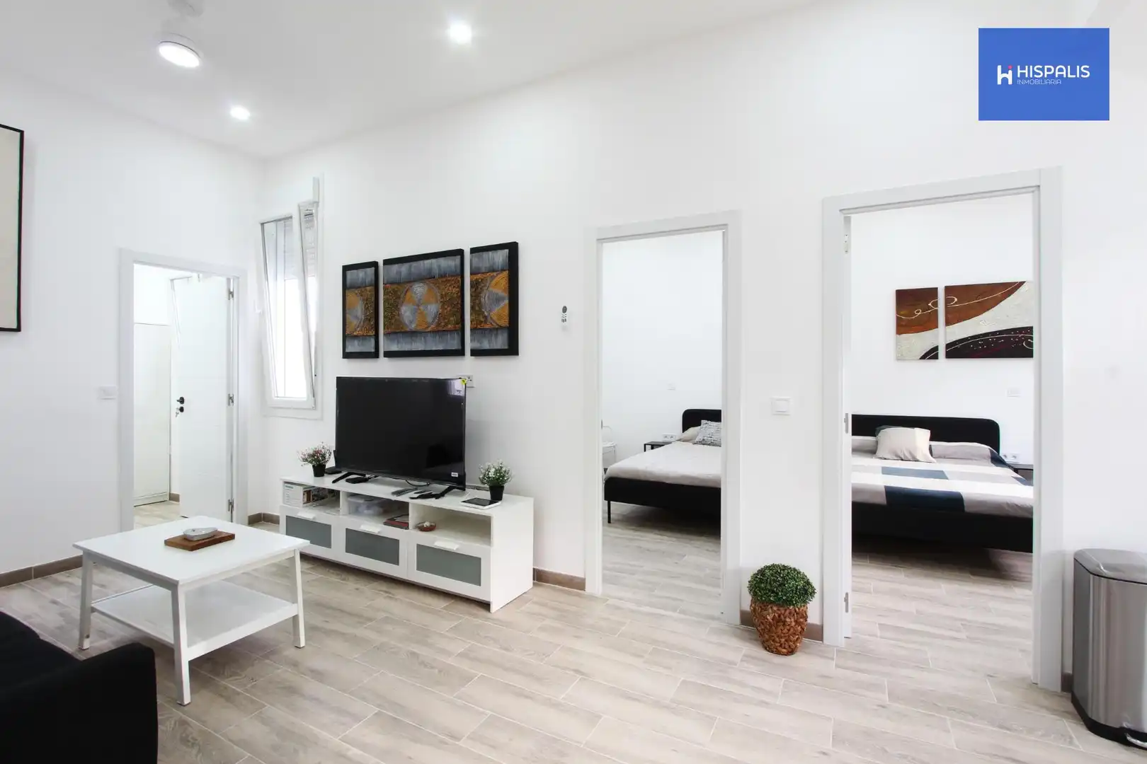 Sala d'estar de Pis de lloguer en Sevilla amb Aire condicionat i Moblat