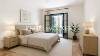 Dormitori de Apartament en venda en  Sevilla Capital amb Aire condicionat, Calefacció i Balcó