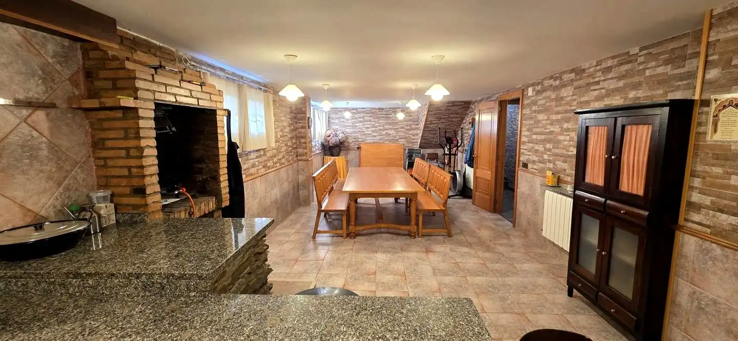 Houses for sale in Valdés - Luarca  with Heating, Private garden and Parquet flooring