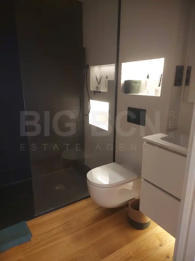 Baño de Casa adosada de alquiler en Esplugues de Llobregat con Aire acondicionado, Calefacción y Parquet