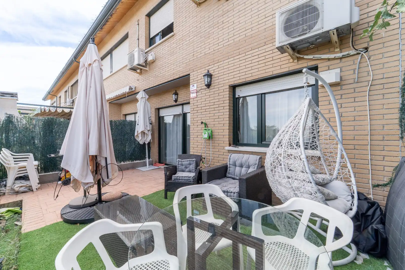 Terrassa de Casa adosada en venda en Casarrubios del Monte amb Aire condicionat, Calefacció i Moblat