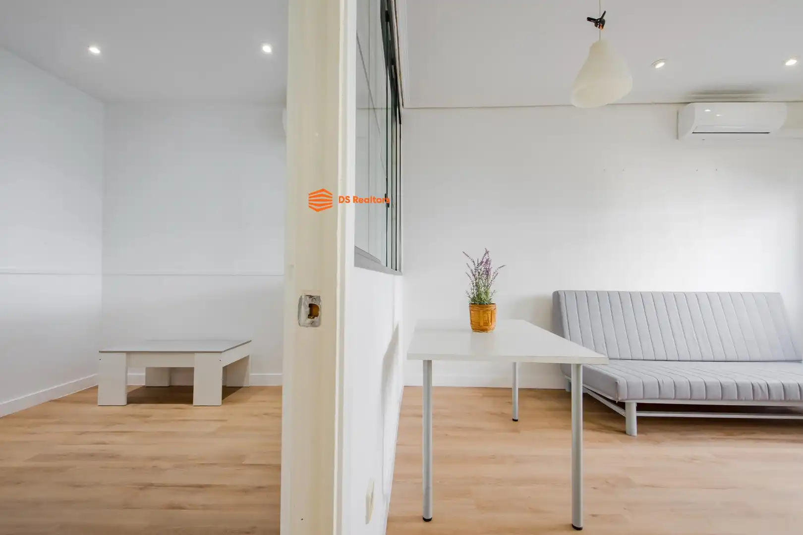 Flat with lift for sale in Calle de Jaime Tercero, imagen 5