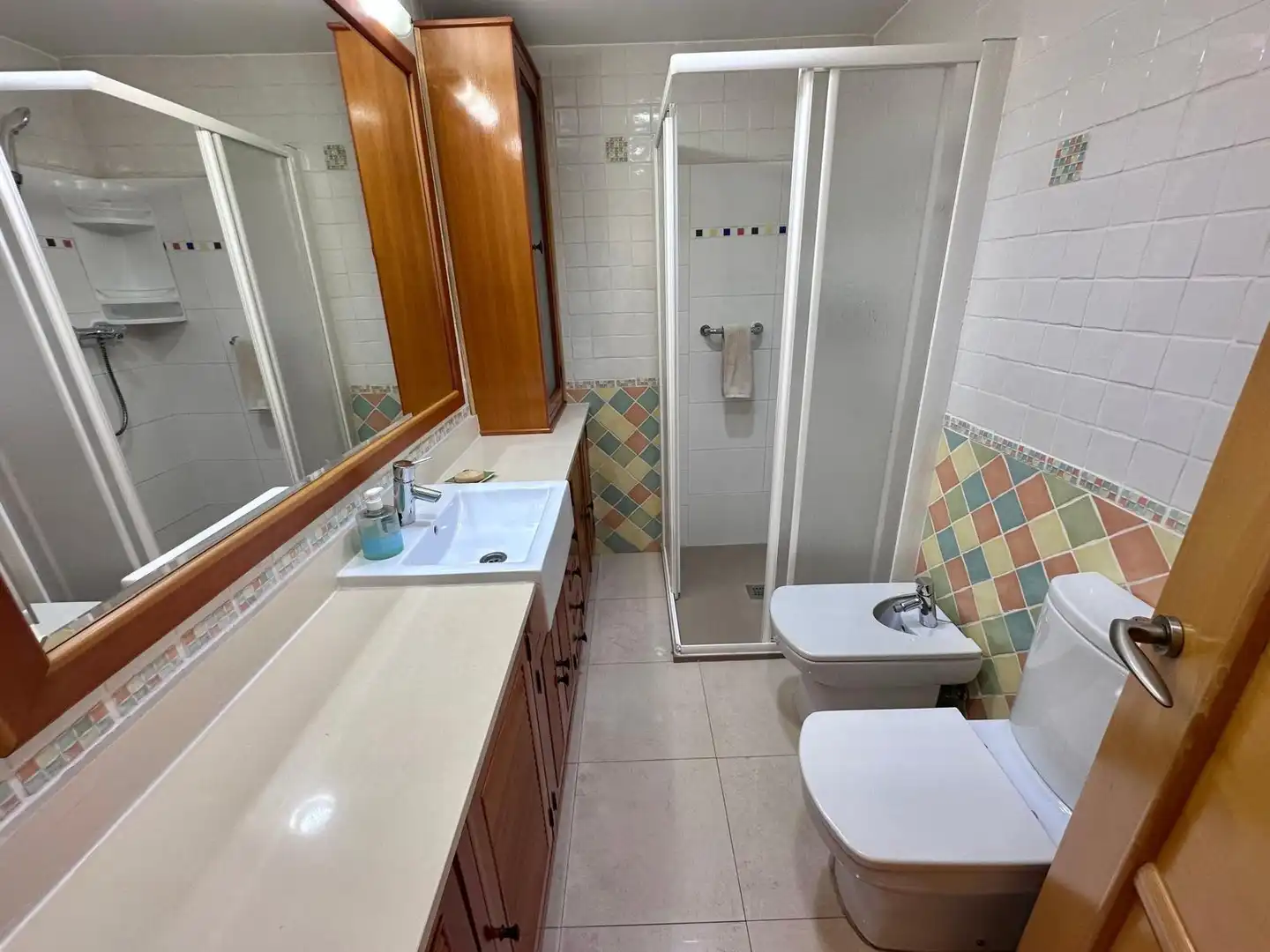 Badezimmer von Wohnung zur Miete in Cartagena