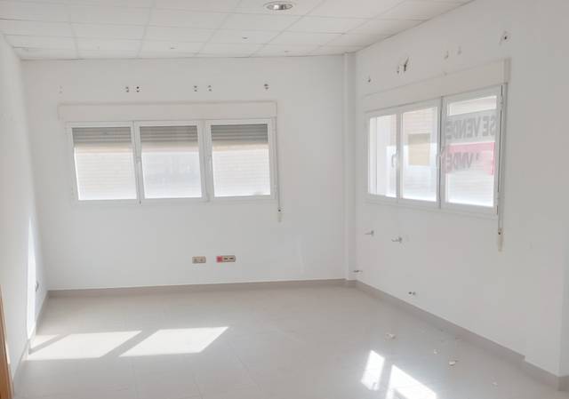 Piso en Venta en Calle Nieves Lamana en Boquiñeni