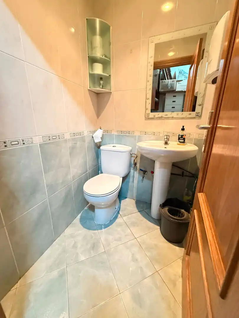 Local comercial en venta en De Berriotxoa San Valentin Kalea 9, imagen 7